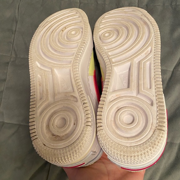 Women’s Nike Air Force 1 Sneakers Size 8 - White, Pink, & Neon Yellow! - Picture 4 of 4